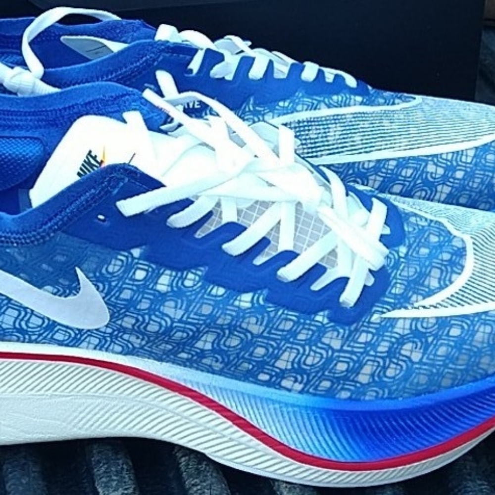 Nike ZoomX sizes  10.5